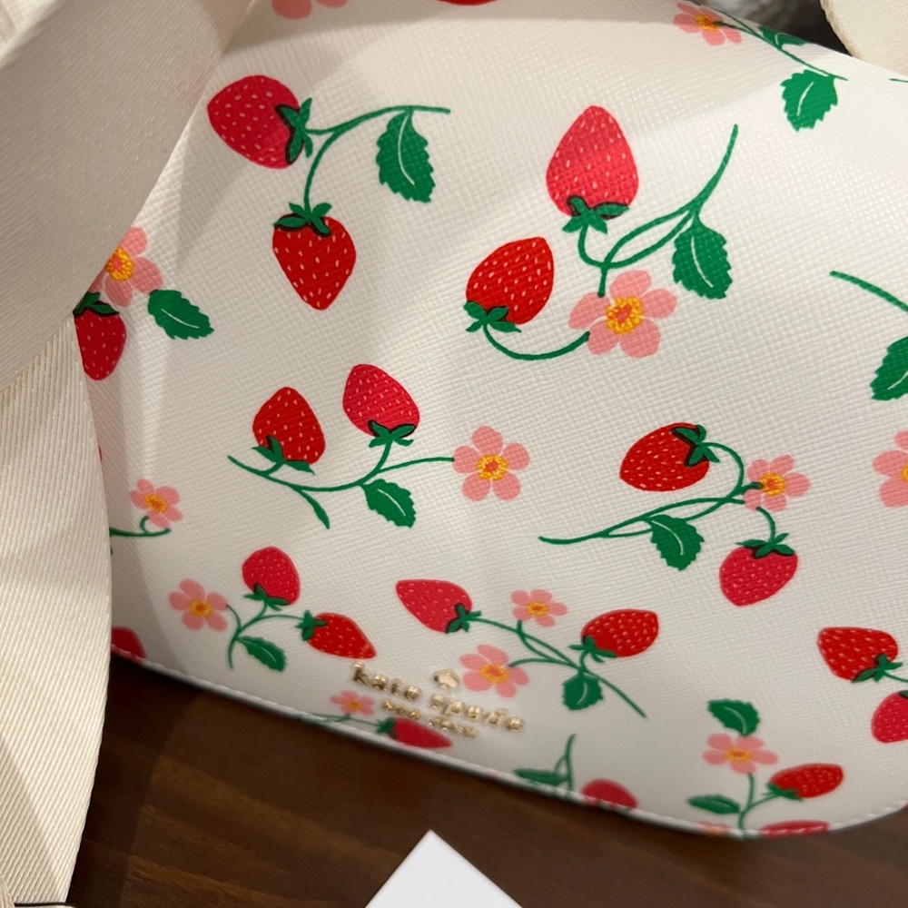 Kate Spade Strawberry Print Crossbody Bag - Cream and Red